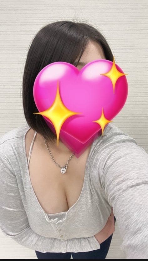 こんばんは🌙のあです🫧

華金の夜はのあとくっつき癒しタイムすごそ！
お待ちしてます☺️

お時間は23:00〜5:00