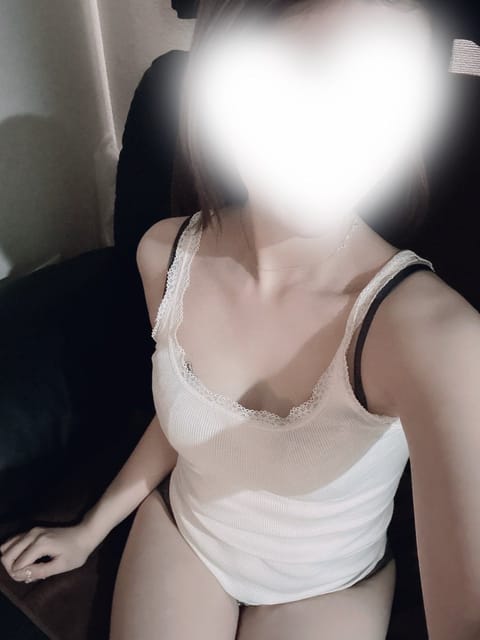 8/9(日)📍恵比寿
21:00-5:00

この後今月初2週間ぶりの出勤です🫪
