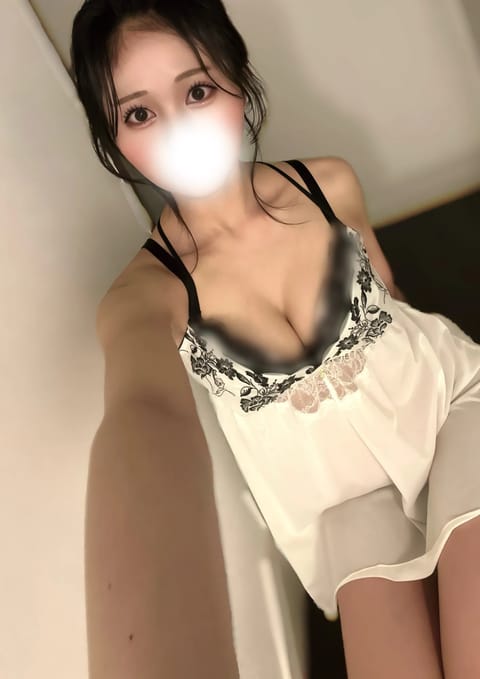 ちょっと女の子らしい写真🐈‍⬛‎🤍

#千葉メンズエステ #メンズエステ
#メンエス #セラピスト