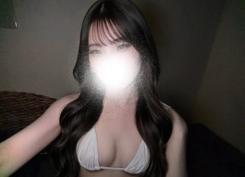 おはようございます♡
本日池袋エリアに16時〜22時までいます✨
ご予約受付中です🥺埋めて欲しいな…😍
雨降らなそうでよ