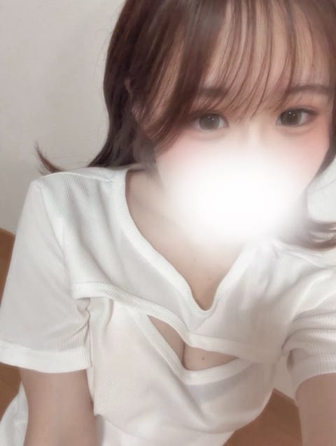 こんばんは　むぎ　です🎀🫧

X ついに作りました！
今日はご時までいるから、みんなお待ちしてます🌟

#メンズエステ 