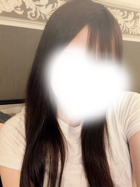 出勤しました本日も4️⃣時までです🙇‍♂️
この間久しぶりに友達と終電までお酒飲んでました〜とても楽しかったです🎶急遽会