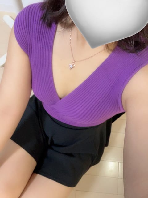 こんにちは🔆

本日は23時まで居ます🐰🩵
今日もたくさんの癒しをお届けします🥰

よろしくお願いします🎀