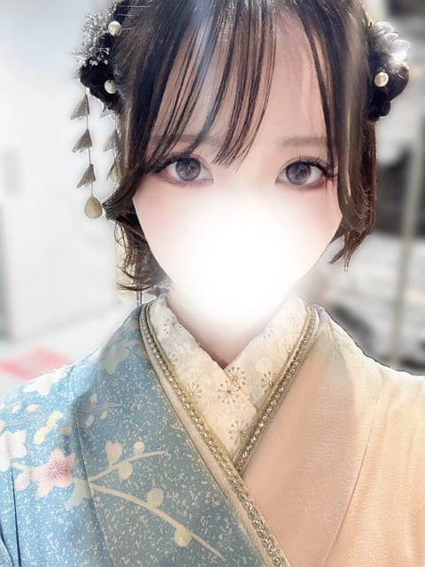 お久しぶりです♡
花咲まといです。

約2年ぶりに、
またこちらに戻ってきました🪽

初出勤は15日(火)11:00-1