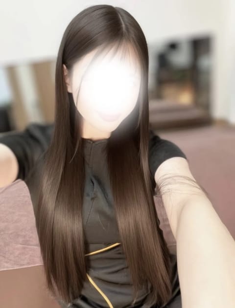 今日はいつもより早めにいるよん
成増✨


⚠️いまは黒髪ロングじゃないです