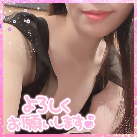 こんばんは。若月です。
今夜は21時より高槻ルームでお待ちしております。
雨が降ったりやんだりしてますが、気温は少し落ち