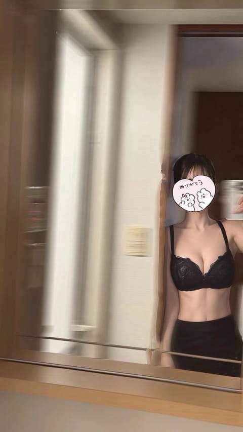 最近、嬉しいことが多いのでここに残しておくね🫶🏻

約1年半ぶりに来てくださった方が、当時話したことを覚えていて入手困難