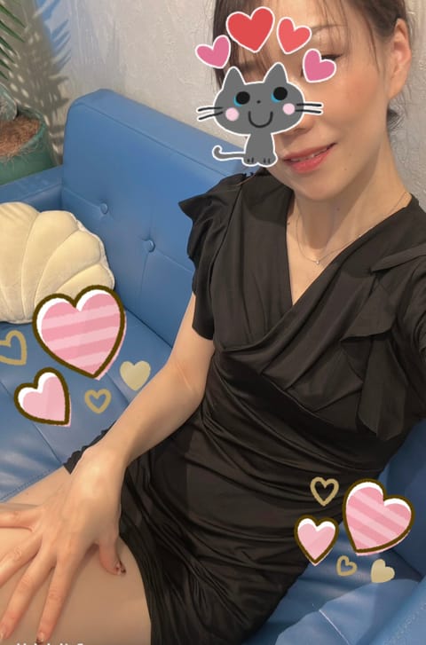 おはようございます☀️

今日は16:30まで #池袋 におります🙇‍♀️
お出かけの前後やお仕事の合間等、お時間ありま