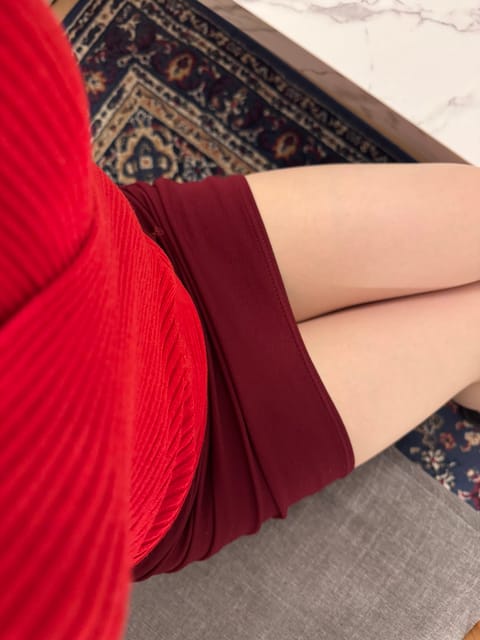 本日10:00〜16:00出勤してます💞