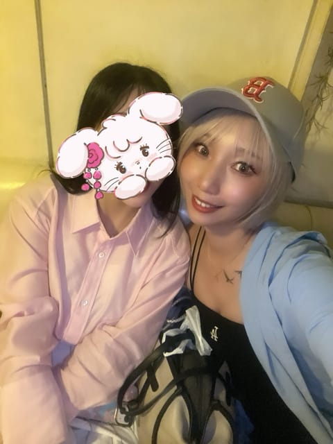 友達と飲んでなれないシーシャいって
そのあと姉に呼ばれてワインいっぱい飲んだ日🍷💕

私のために泣いてくれる友がいるって