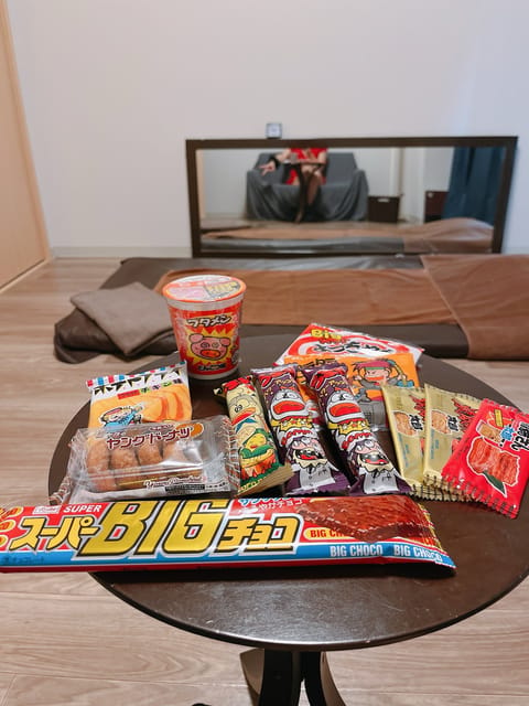 オススメの駄菓子
教えてください✌🏻
おゆいはうまい棒の明太子がすき🤣
まぁ、ゆうて駄菓子とか食べたん
久々やってんけど