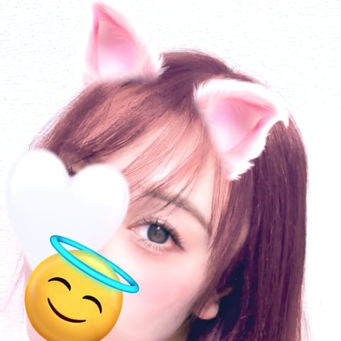 皆様お久しぶりです～🩷

お休み頂いておりましたが、本日久しぶりの出勤です🤍🤍
皆さんが会いに来て下さるの楽しみにしてま