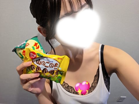 昨日は🈵ありがとうございました🐰︎🤍
本指様、差し入れありがとう🎶
美味しくいただきました❣️
次回出勤
🥕5月28日(