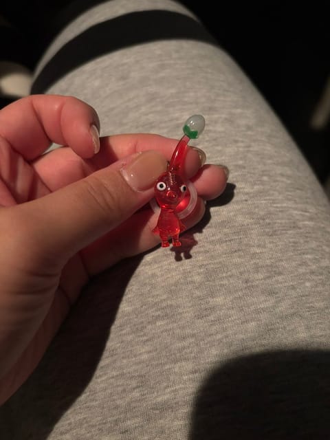 退勤しました💫💫
来てくれた方々ありがとうございました！
ピクミン嬉しすぎる❤️

明日も出勤します、ご予約お待ちしてお