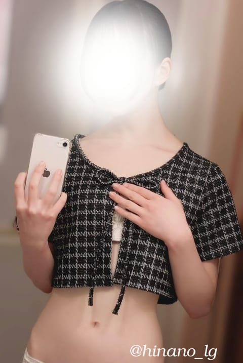 チラ見せ🤍✨