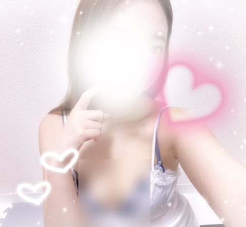 本日も出勤していまーす🩷
うんと寒くなりましたね☃️
一緒にあったまりましょう