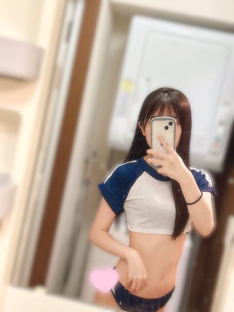 戸田ルーム到着しました！

今日はすごい風が強くてお昼でも寒い🥺

朝4:00までたくさん会いに来てください❣️
最終受