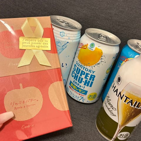この前の！！！
お酒もお菓子も差し入れいっぱいありがと〜🫶近くじゃないところにもきてくれるのらびゅです🤍