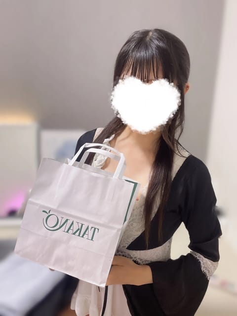 本日も本指名様方で
完売ありがとうございました🈵👯‍♀️

いつも沢山のプレゼント
ありがとうございます🎁
(お写真髪の