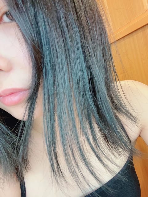 出勤しました🙈🍓
疲れた方大集合〜！！！
