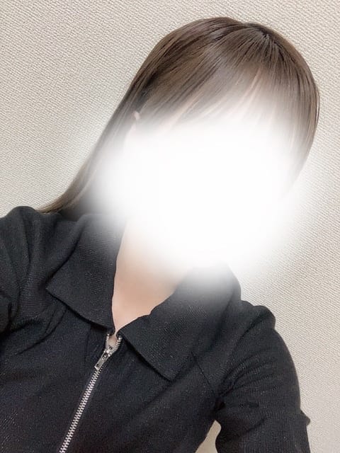 本日18:00〜

今日会えるお兄様方いるかな〜💭
会いに来てくれたら嬉しいです💗

すでにご予約してくれた方ありがとう