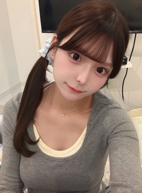 星乃あみの
