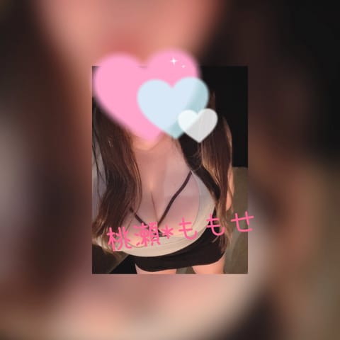 桃瀬 退勤します¨̮
満月の夜🌕今日もご指名ご予約ありがとうございました♡いーっぱい褒めてくれたり 時間もっと長くすれば