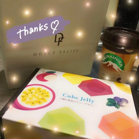 本日もありがとうございました🥰
優しい紳士様方とたくさんお話できてすごく楽しかったです🥳💕
暑い中会いにきてくださって感