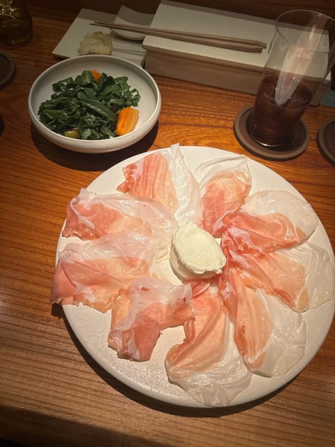トムクリオーザ✨
ここの生ハムが大好きすぎる😋🫶🏻

いつもありがとうございます💋

本日、13:30〜18:30出勤で