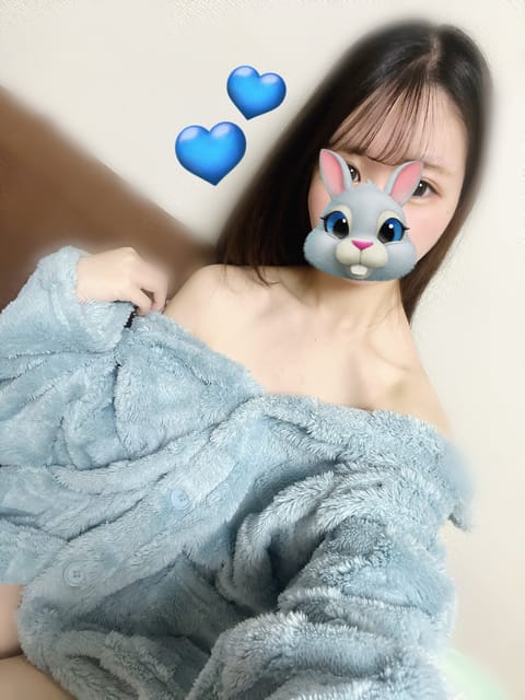 今日から4日間ギネスさん@Guinness2468981 にて働かせてもらいます（｀・人・ ´）💕💕よろしくお願いします