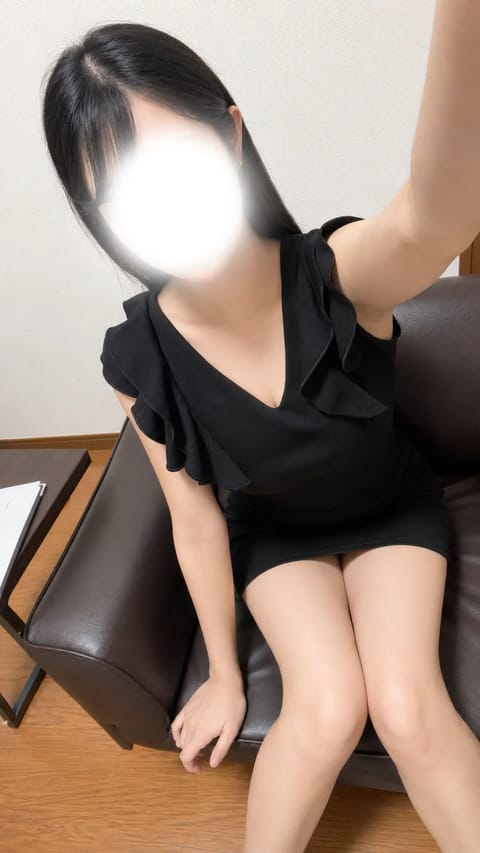 夏に向けてダイエット頑張ってます⋆⭒˚.⋆
もう夏だけど！(笑)
今日も19時まで待ってますꔛ‬ෆ
#メンズエステ新宿 