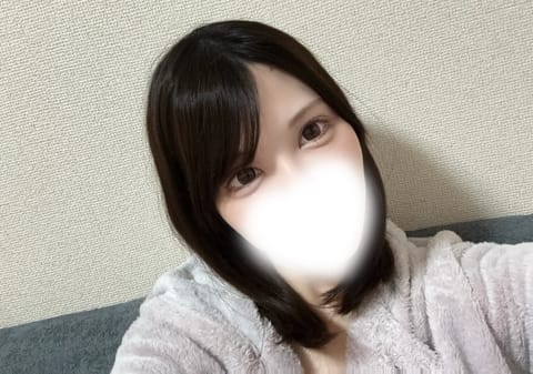 今日は19-5でいるよー❕
お待ちしております🥹🤍
今日はいつもとメイクかえてみた！