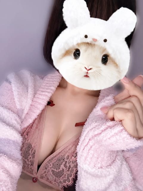 こんばんは☁️せりなです🐰
1週間ぶり？の投稿です🧚(おサボりしてた)
三連休真っ只中ですがみなさまいかがお過ごしでしょ