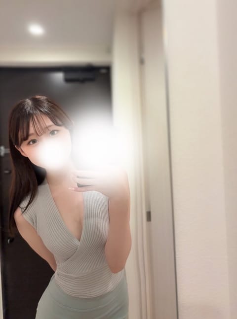 本日-19:00までルームいます🫶🏼
珍しい早い時間出勤なので
早めにお待ちしてます🤧💞

明日も17:00-22:00