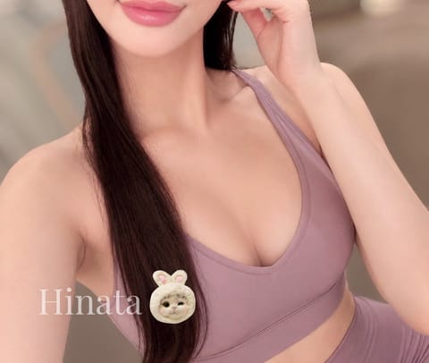 今月こそジムに行くぞ…！

…の気持ち🥺︎笑

キュッと持ち上がったおしりや、うっすらとでる腹筋のラインってセクシーです