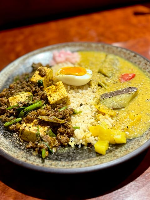 ずっと行ってみたかったスパイスカレー屋さんで《バイマックルー》なるものと出会う

柑橘系の香りで口の中が爽やか👄♡
クセ