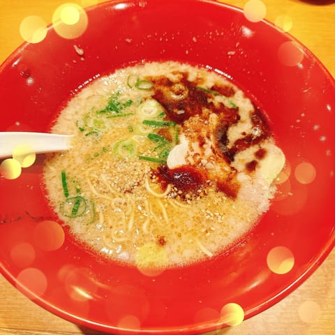 ラーメン食べました🍜
豚骨好きです💓