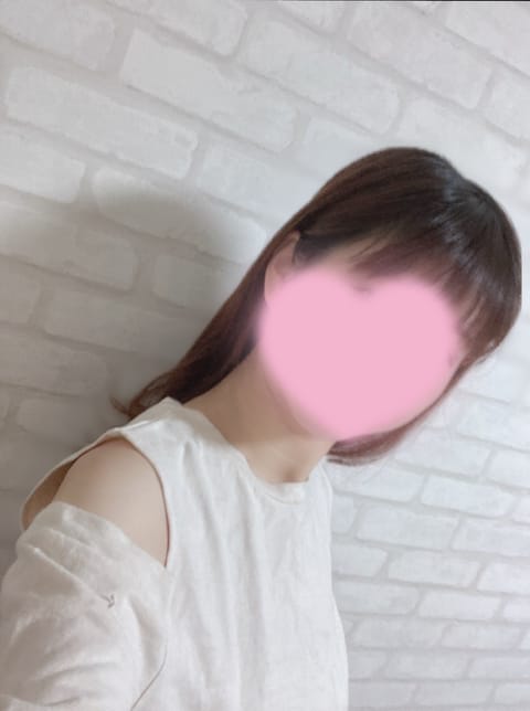 こんばんは🍀

明日、17日(土)19:30〜23:00
八王子ルームにいます😊💞

２回目の八王子！駅からちょっと歩い