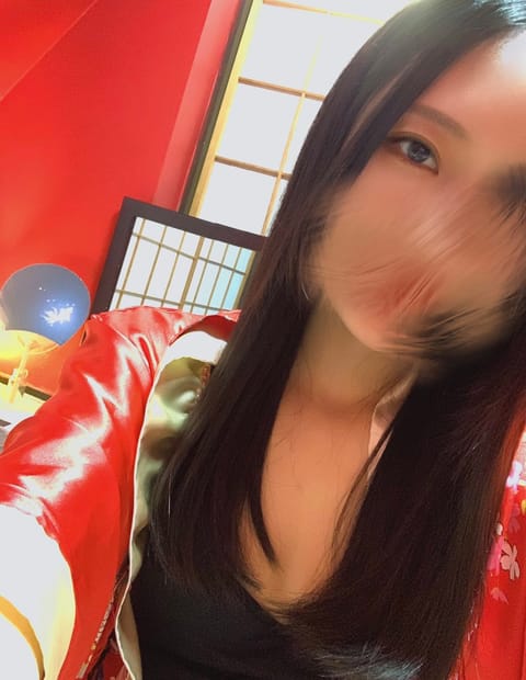 【螢屋出勤日🫧】

11/15（金）20-23時
11/16（土）20-23時
11/17（日）14-22時

出勤日決