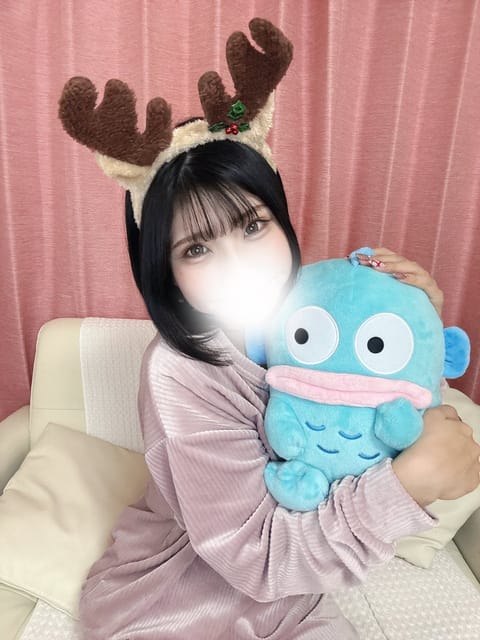 お部屋到着しました🚗³₃

今日も寒いけど、元気なみやです💕

せっかくのクリスマスなので沢山のご紳士様に笑顔と癒しをプ