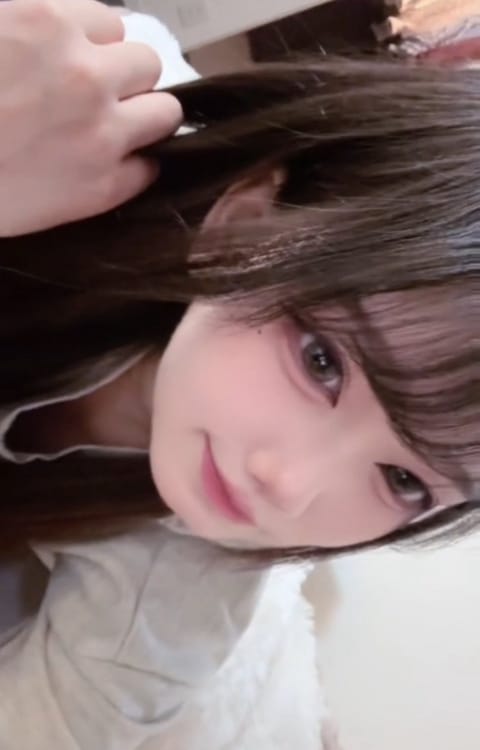 今日久しぶりに早番で出勤してます💞
たっくさん癒すので、遊びに来てくださいね〜‼️🥺