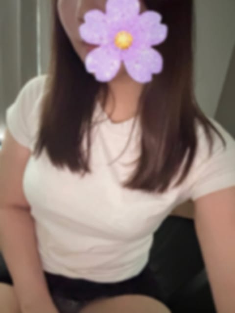 本日14-22時でいます🌸
17:30~ご予約可能です◎3連休最終日😿近藤と楽しい時間を過ごしましょ💖

ご予約して下さ