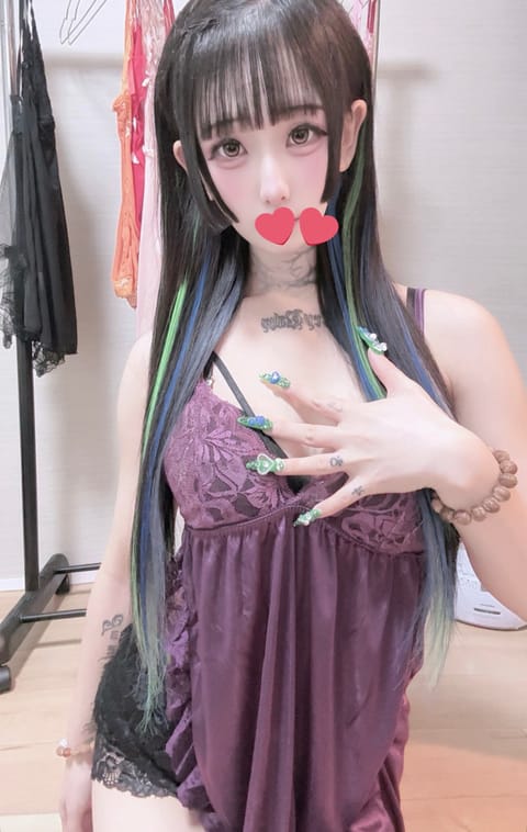ひよこいまーす^ .  . ^
鼻に聞くのど飴あって即買いしちゃった_( ˙꒳​˙_🥕)ﾆﾝﾍﾟｺ
お待ちしてます🌟