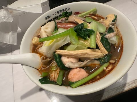 とにかく食べることが大好きですっ♡

美味しいご飯を食べるのが
ストレス発散ですっ✊🏻🩷

#グルメ　#お酒大好き　#辛