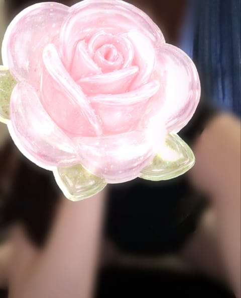 ☔️🌧️┈┈┈┈┈┈┈┈┈

本日あいにくの雨ですが
予定通り出勤します🫧

ご予定よければお待ちしています🩵

┈┈┈
