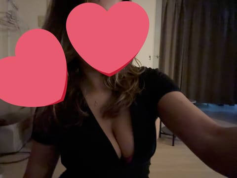 クリぼっちだった柊です笑
ここ1週間はヘアメイクのショーで忙しすぎてクリスマスどころじゃなかったです😭

本日12時〜1