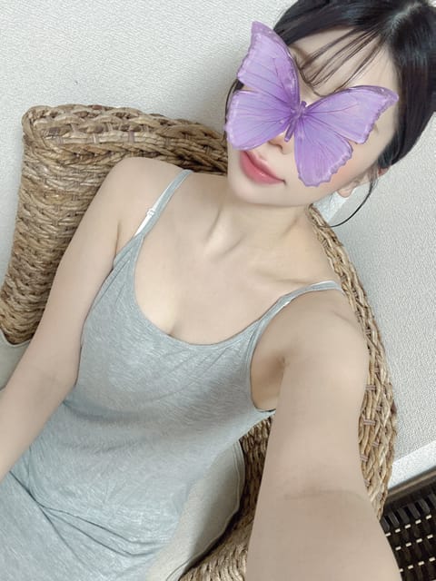 本日20：00～調布ルーム出勤です❕

スタートからご予約ありがとうございます☺️

最短24：00～🈳きあり✨

お待