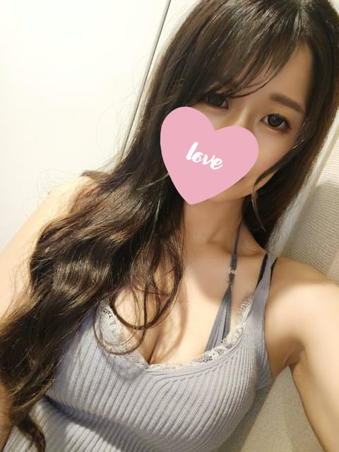 昨日は体調を崩してしまってお休みしました( ´-` )
ご予約してくださってた方すみません。
ここ最近仕事が忙しくてなの
