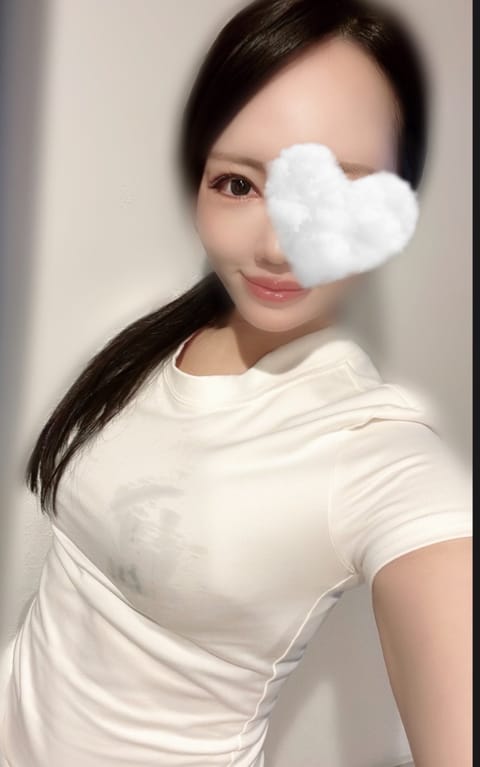 6月になりましたね😌👒
このくらいの季節がずっと続けばいいのになー🏄🩵

6月もたくさんのお客様に喜んで頂けるよう精一杯