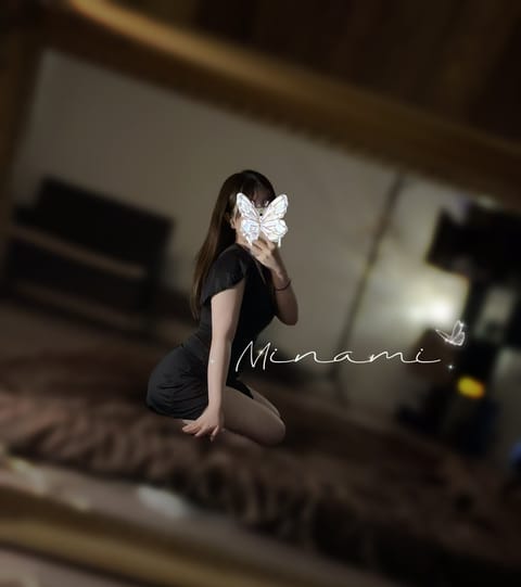 本日は
この後ご案内可能な時間あります⏰
お店までお問い合わせくださいませ🐰🌸